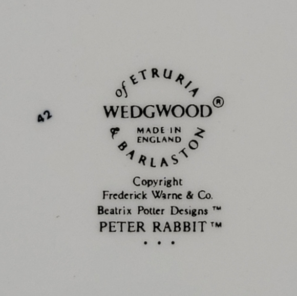 Peter Rabbit By Wedgwood Dinnerware - Picture 7 of 15